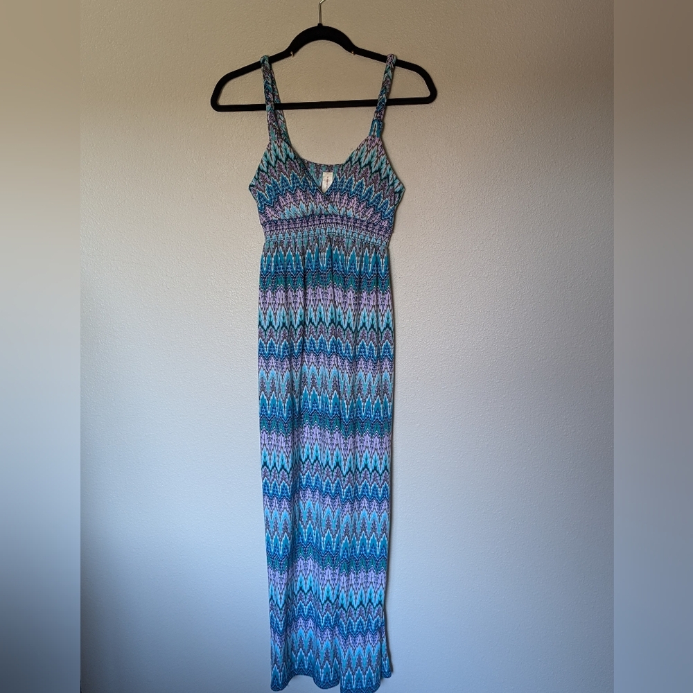 NWOT No Boundaries Blue Patterned Maxi Dress Size M (Juniors) / S (Women…